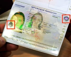 Détecter un faux passeport 